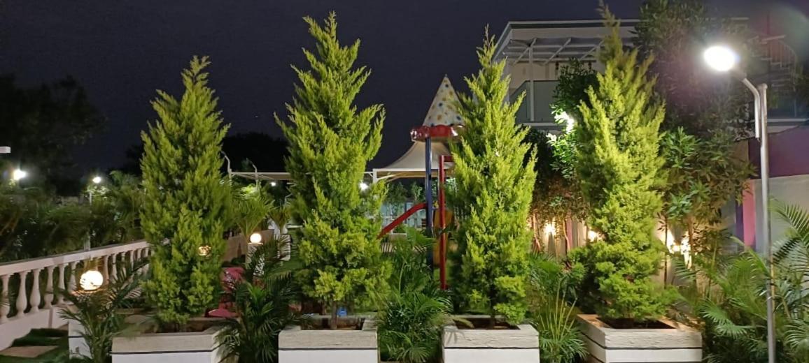 Вілла Amaan Exotica Farmhouse Venkatapur Екстер'єр фото