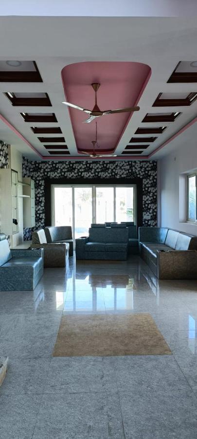 Вілла Amaan Exotica Farmhouse Venkatapur Екстер'єр фото